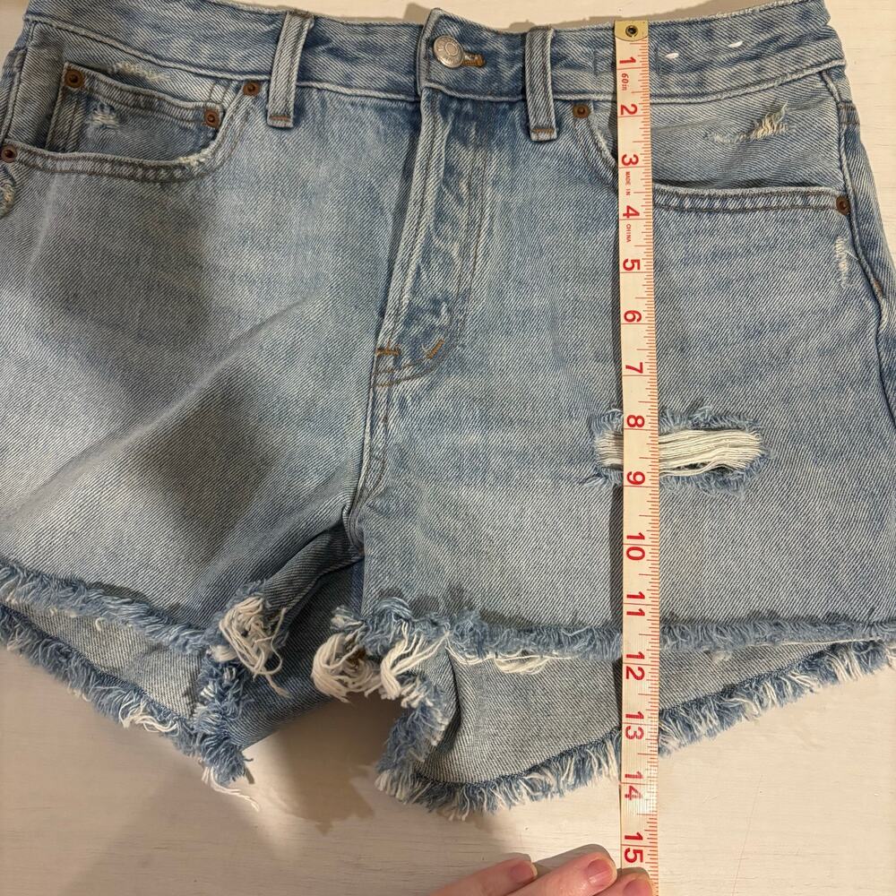 Madewell Distressed Relaxed Cutoff Denim Jean Shorts Size 27 90s slouchy fit - Picture 5 of 7